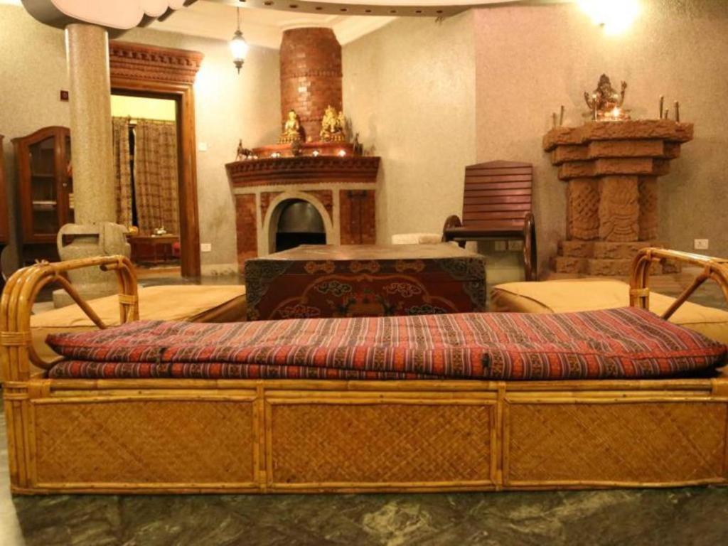 Grand Norling Hotel'S Resort Катманду Экстерьер фото