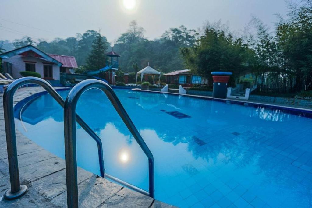 Grand Norling Hotel'S Resort Катманду Экстерьер фото