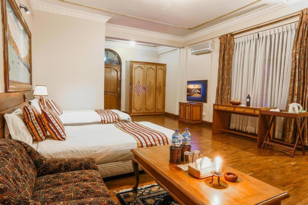 Grand Norling Hotel'S Resort Катманду Экстерьер фото
