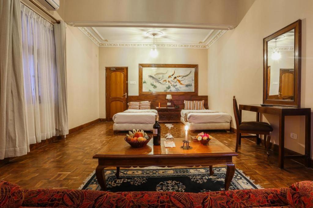 Grand Norling Hotel'S Resort Катманду Экстерьер фото