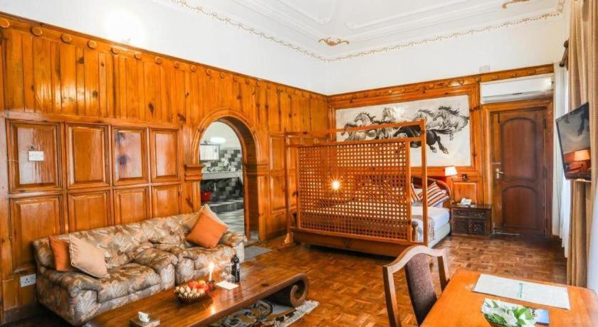 Grand Norling Hotel'S Resort Катманду Экстерьер фото